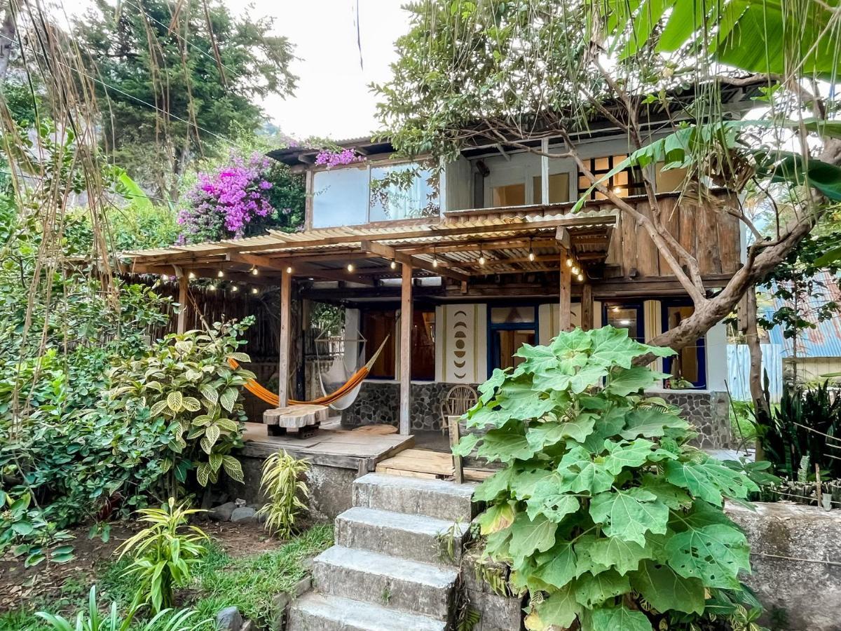 Unicorn Reborn - Peaceful San Marcos La Laguna